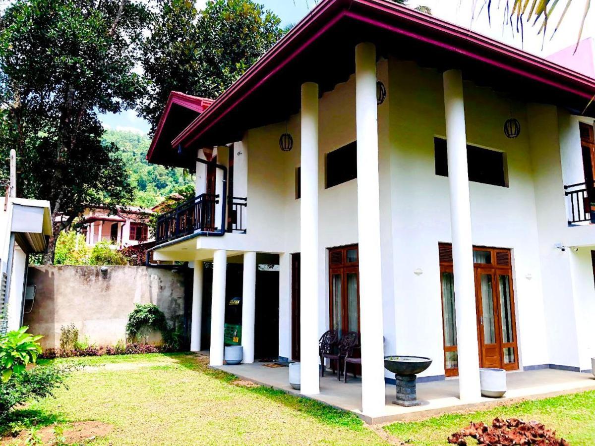 Hermitage Villa Kandy Exterior photo